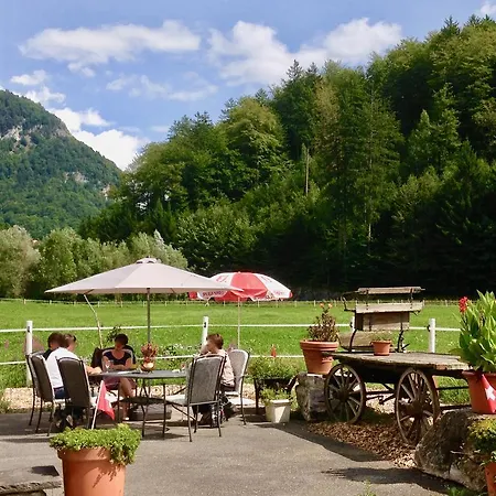 Eichhof Berner Oberland Farm stay Brienzwiler