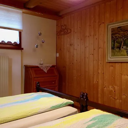 Eichhof Berner Oberland Farm stay Brienzwiler